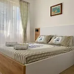 Wave N\' Sea Budva